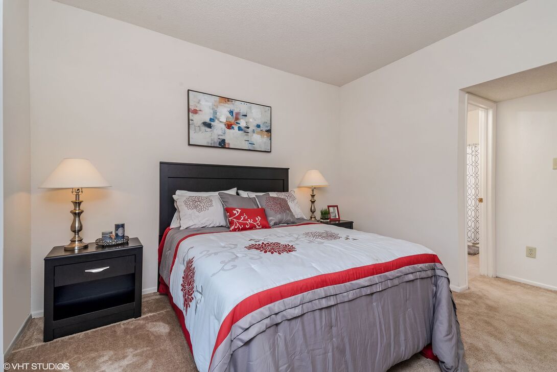 Oak City Apartments Image 5