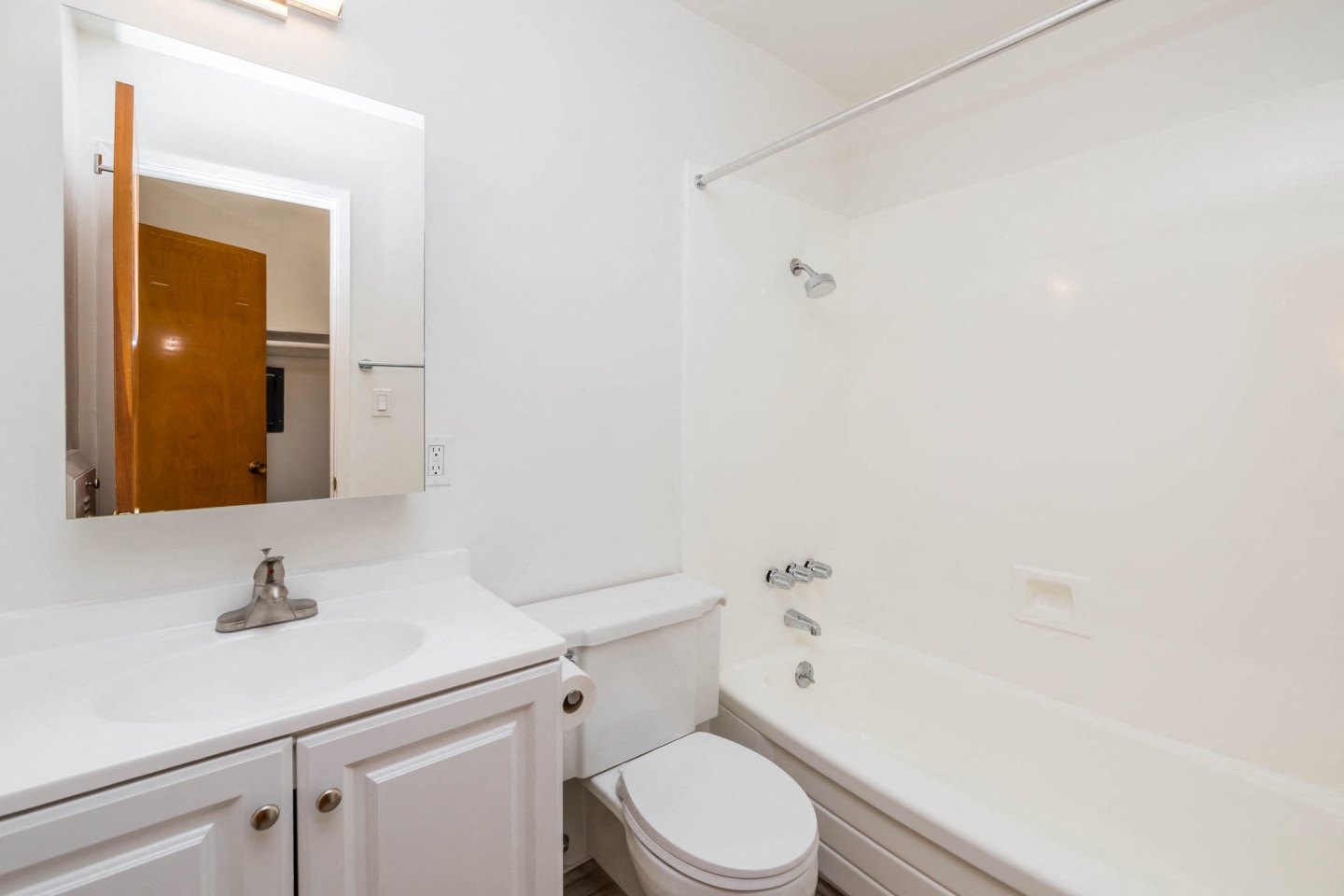169 Santa Rosa Avenue Image 6