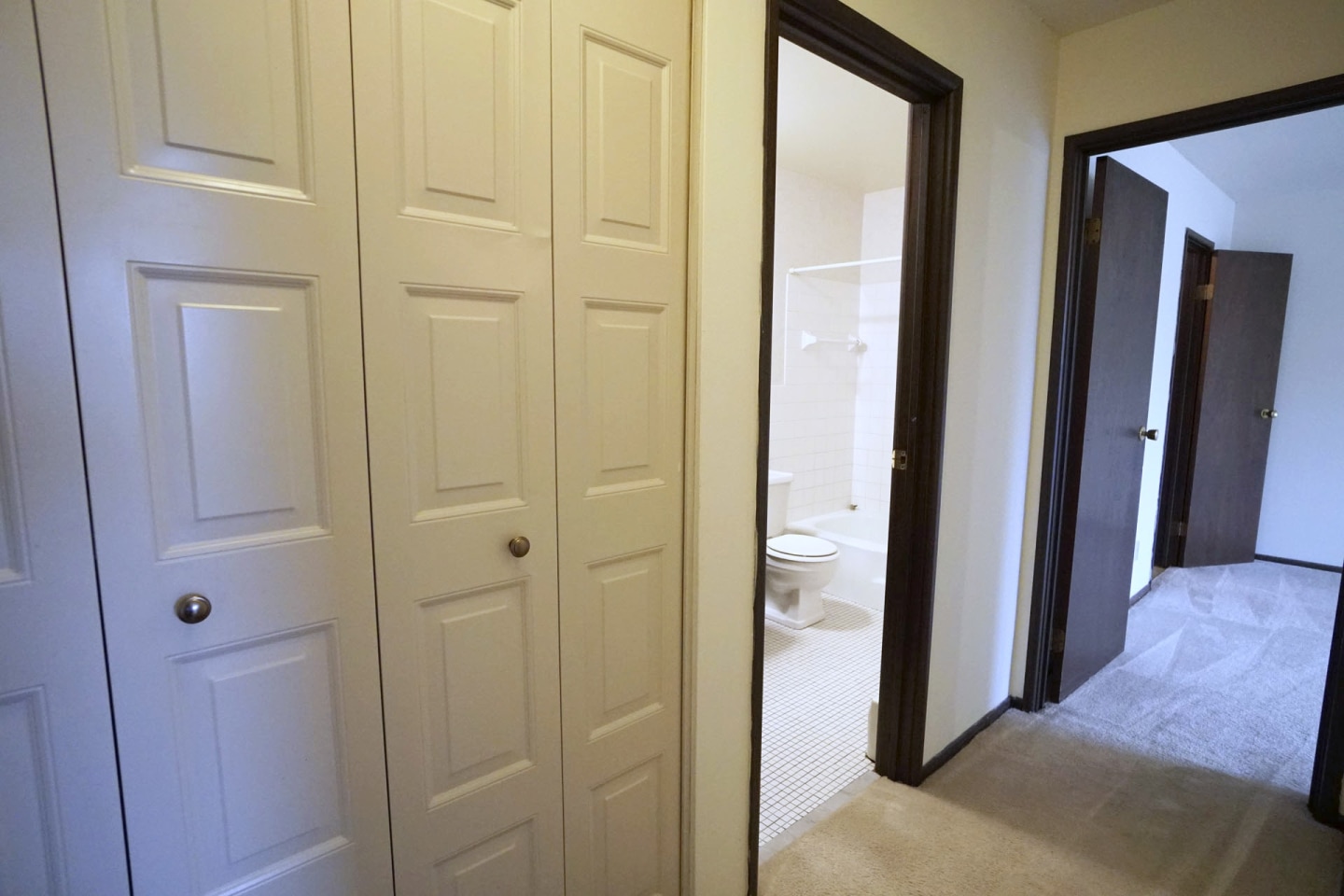 Bellows Court Image 14
