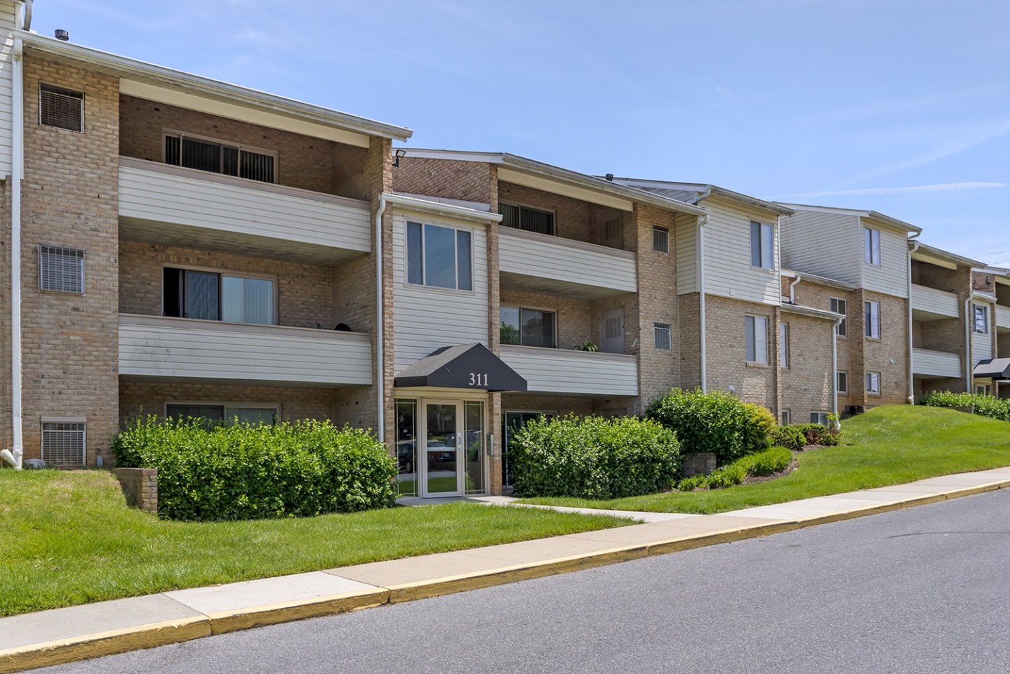 Saddle Brooke Apartments Image 27