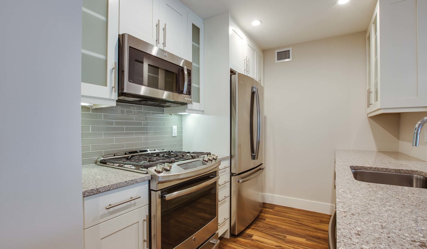 Ocean House on Prospect Apartment Homes Image 7