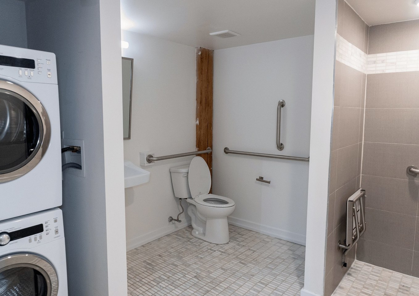Cambridge Loft Image 10