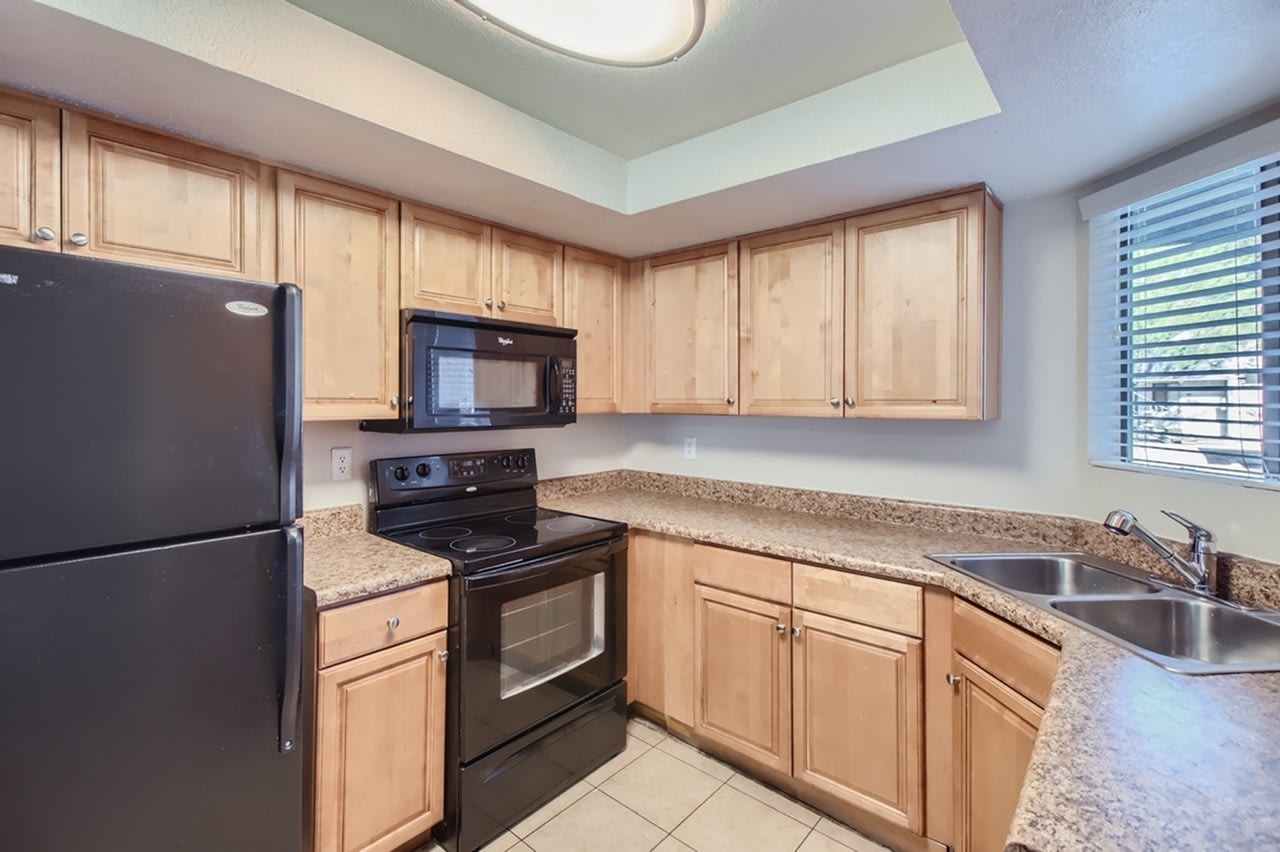 Rise Desert Cove Image 66