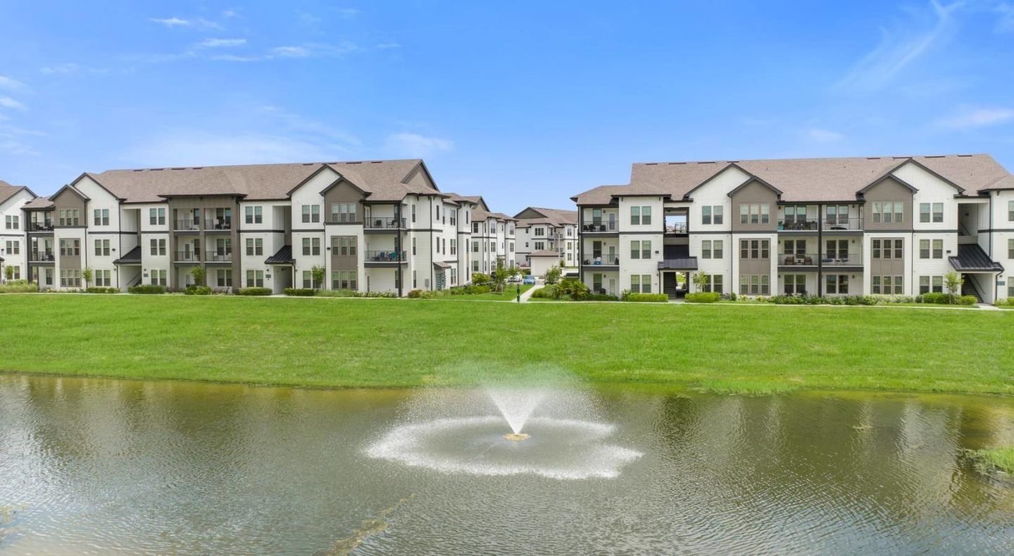 Century Grove Park Image 19