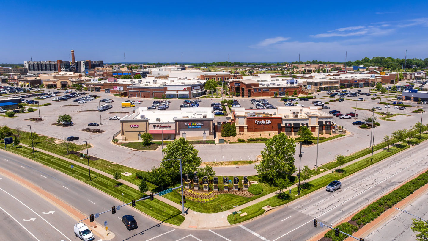 Lenox West Luxury Apartments Image 47