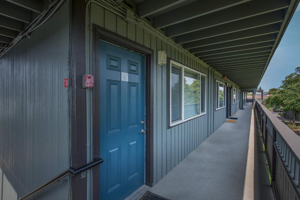 Midtown 15 Image 9