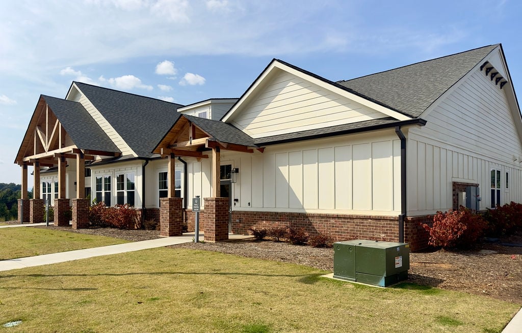 Summit at Hendersonville Image 47