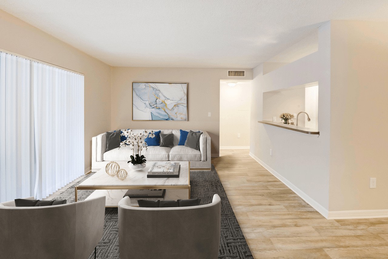 Coconut Palm Club Image 61