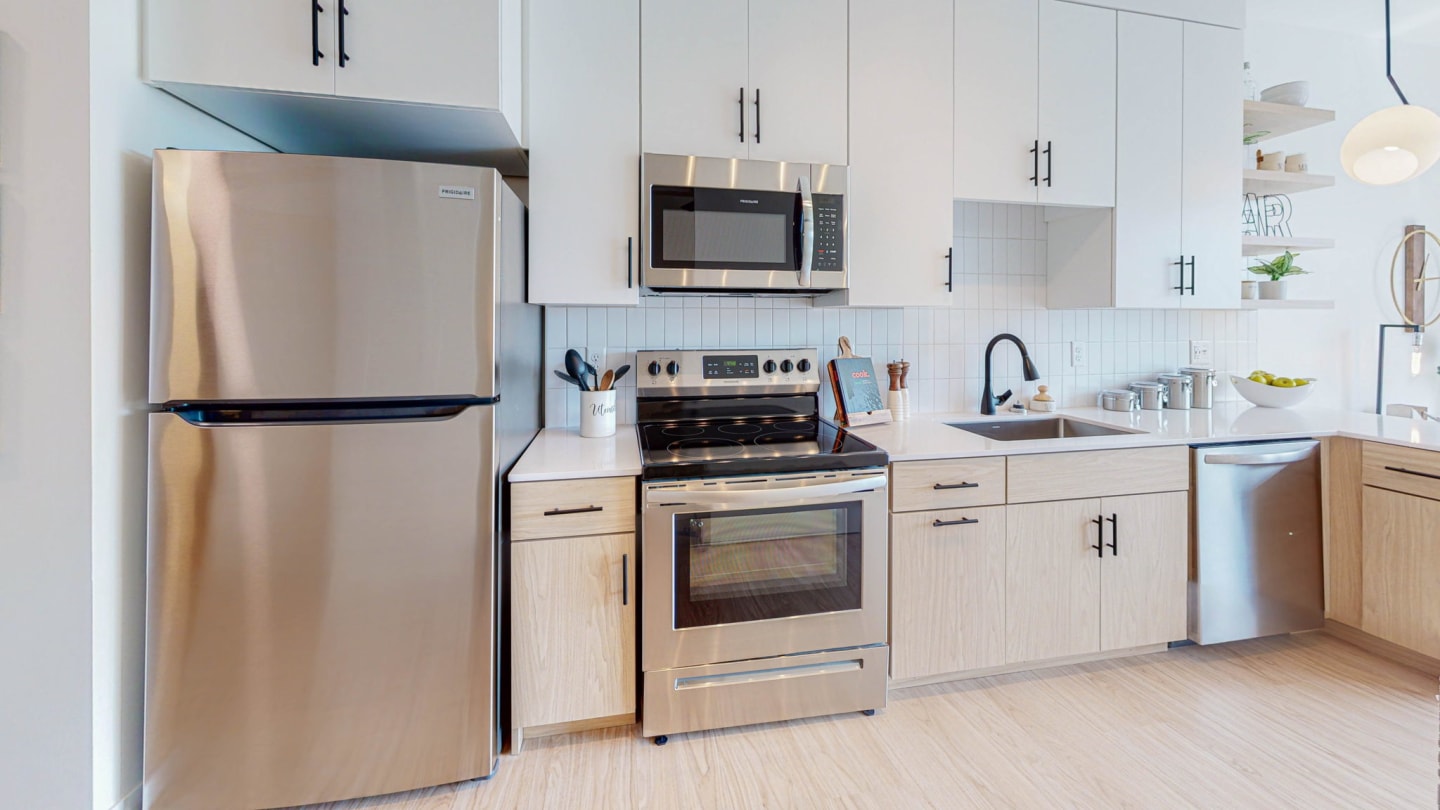 City Line Apartments Image 35