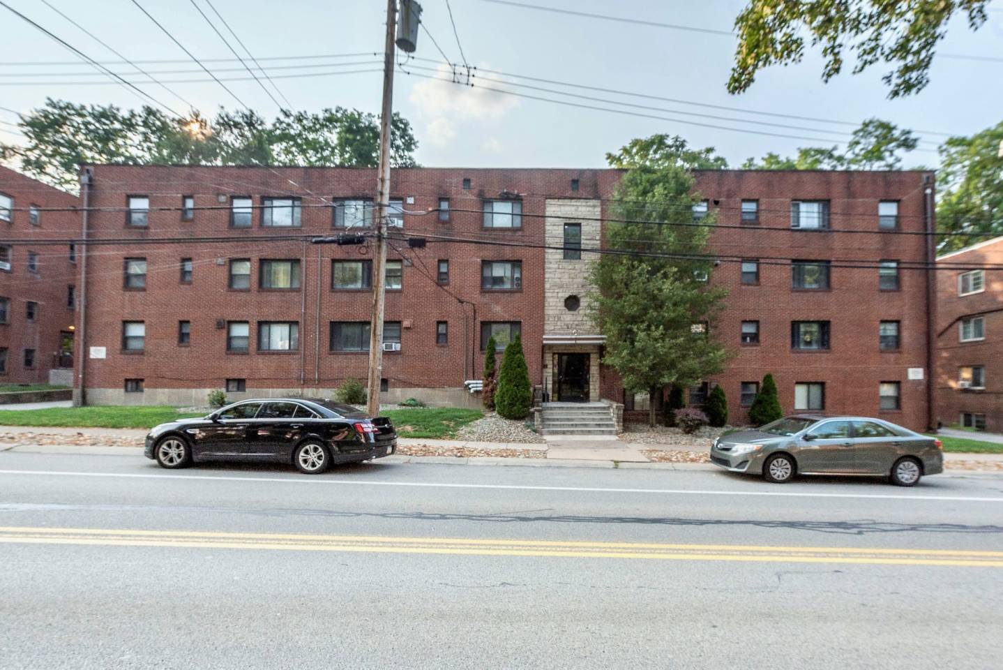 101 Mount Lebanon Boulevard Image 1