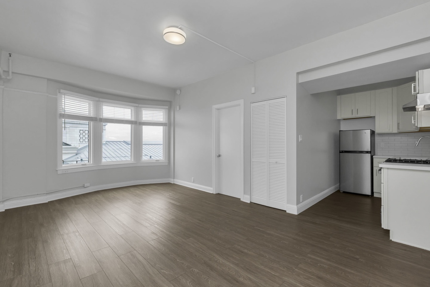 665 Pine Street Image 9
