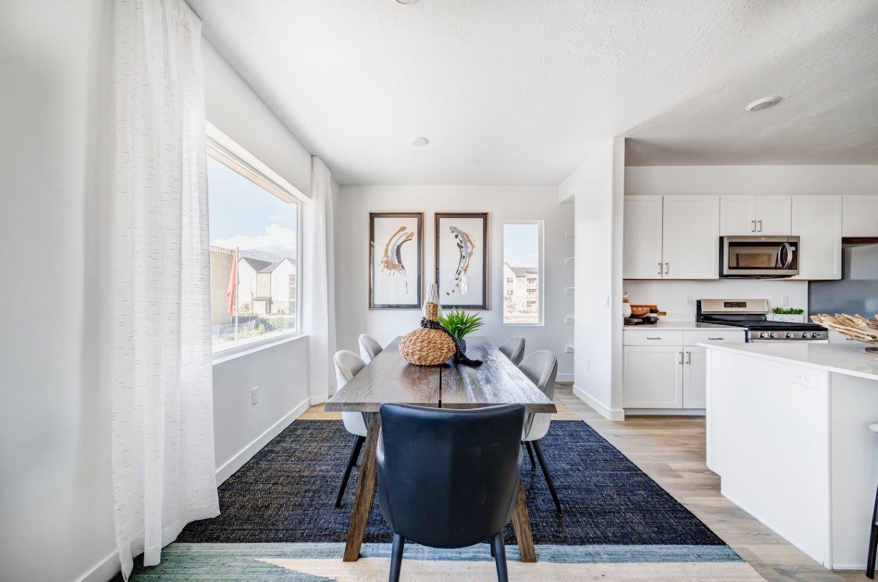BLVD 120 Townhomes Image 10