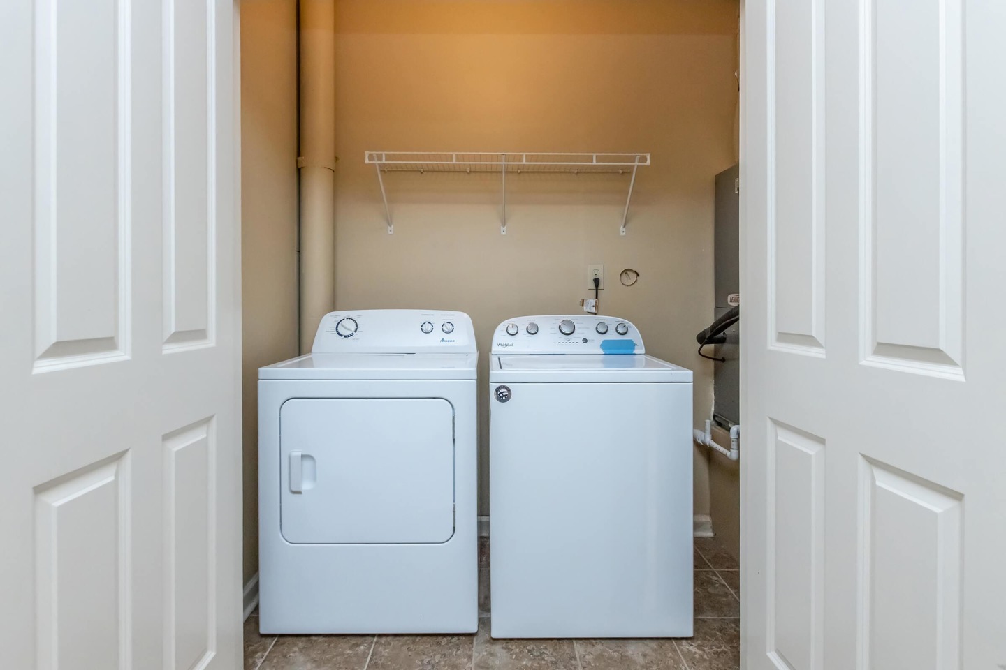 Stonewater Place Image 33