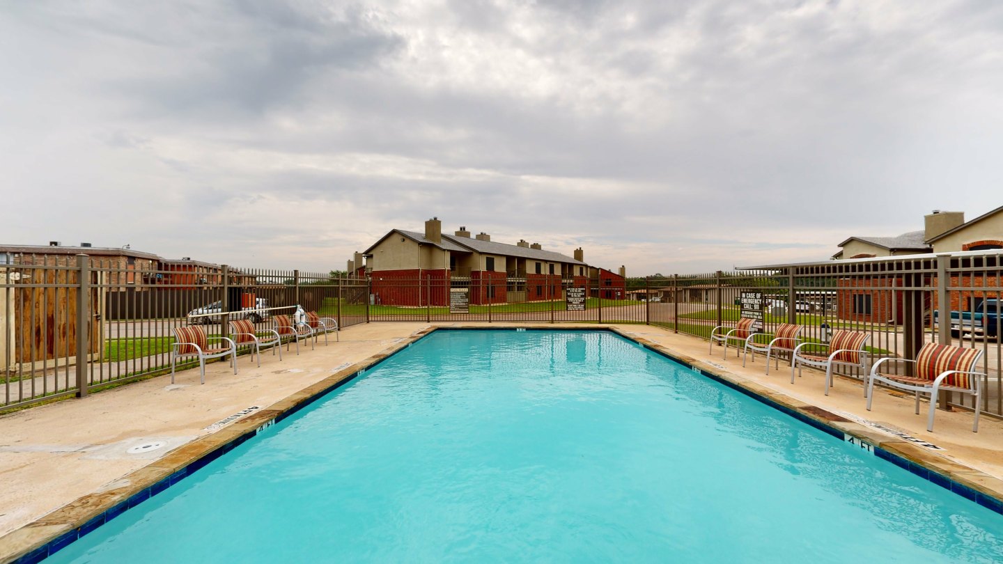 Bahama Glen Apartments Image 12