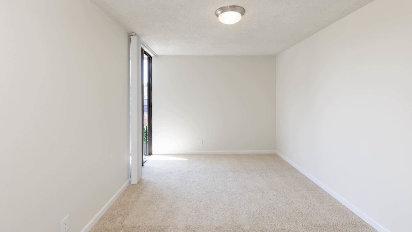 55 West 5th Avenue Image 11