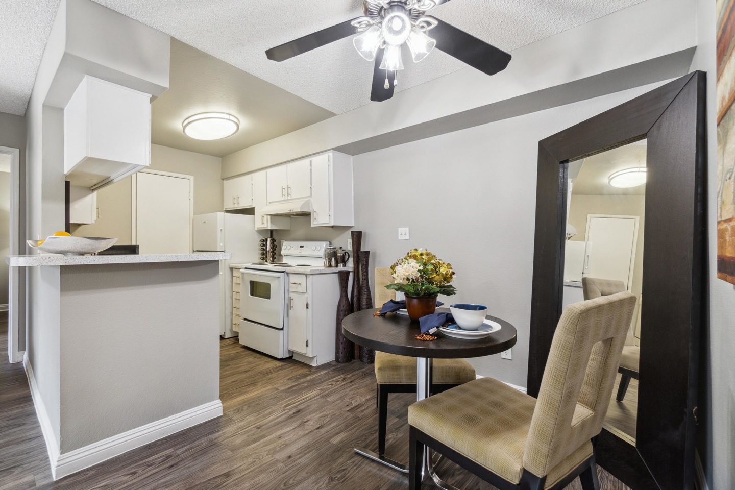Sorrento Apartments Image 2
