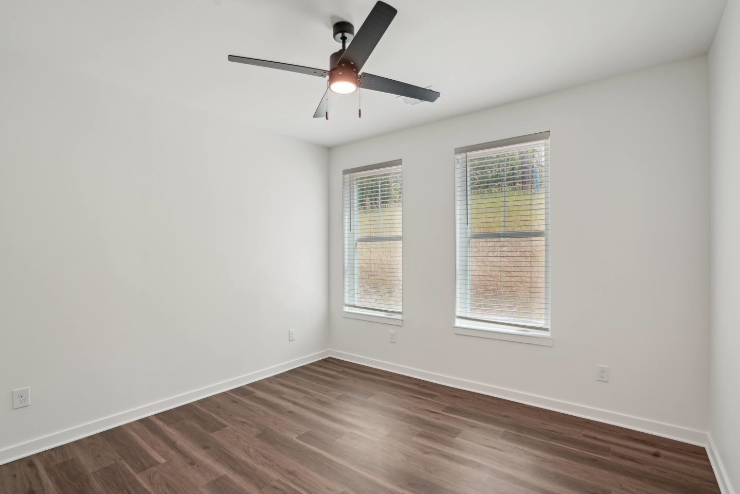 The Pullman Luxury Apartment Homes Image 43