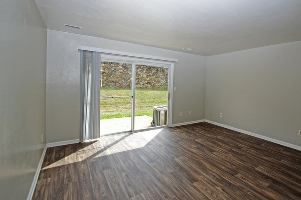 Northridge Village Image 5