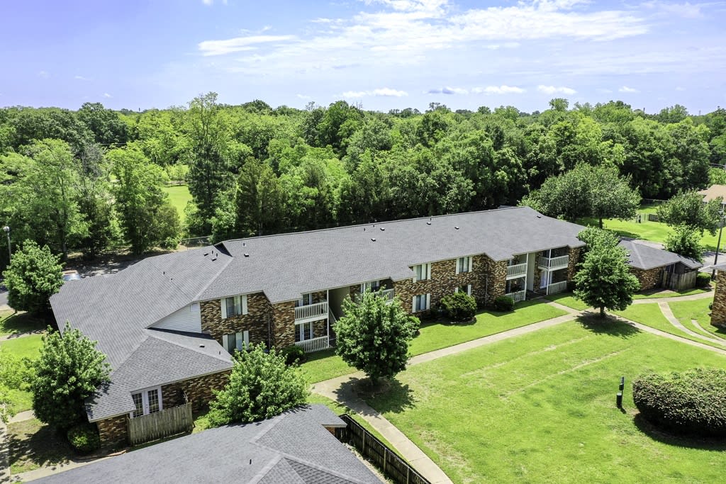 Briarwood Condominiums Image 1