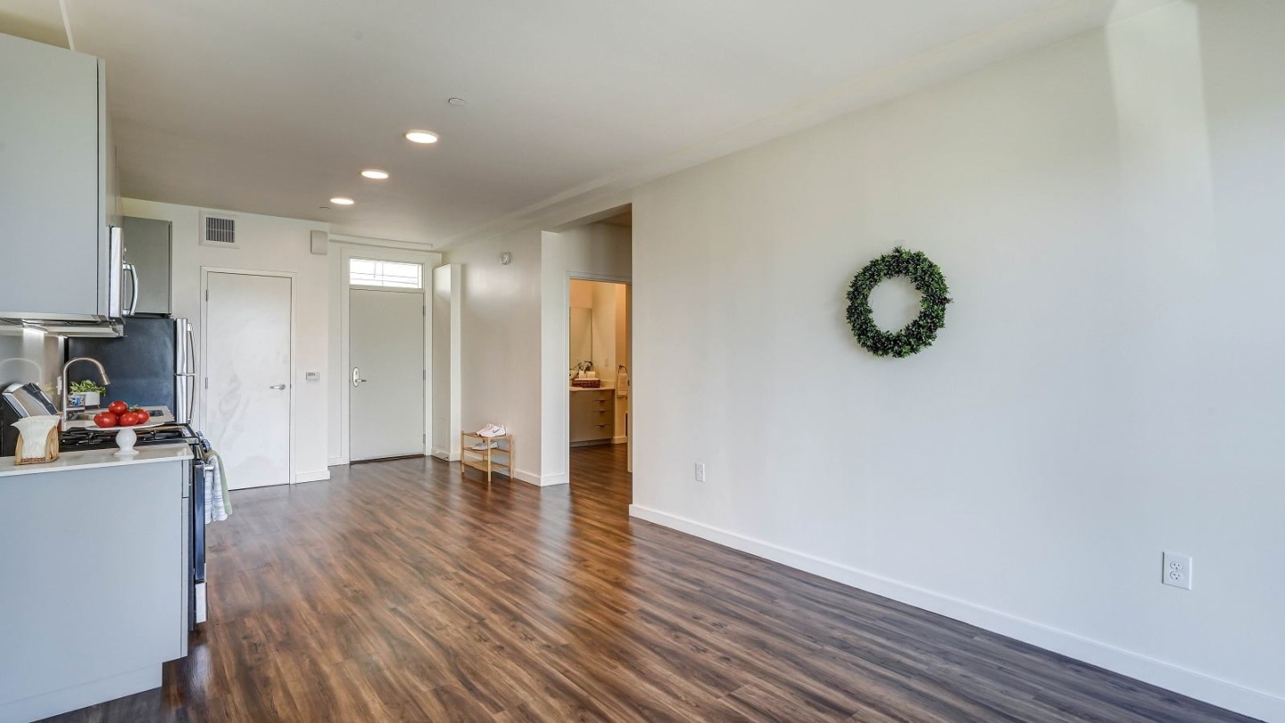 4801 Shattuck Image 35