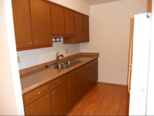 Carriage Way Apartments Image 20