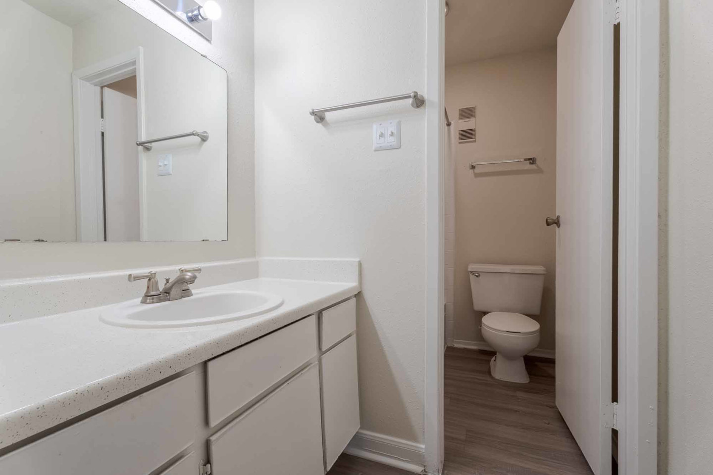 2400 Briarwest Apartments Image 23