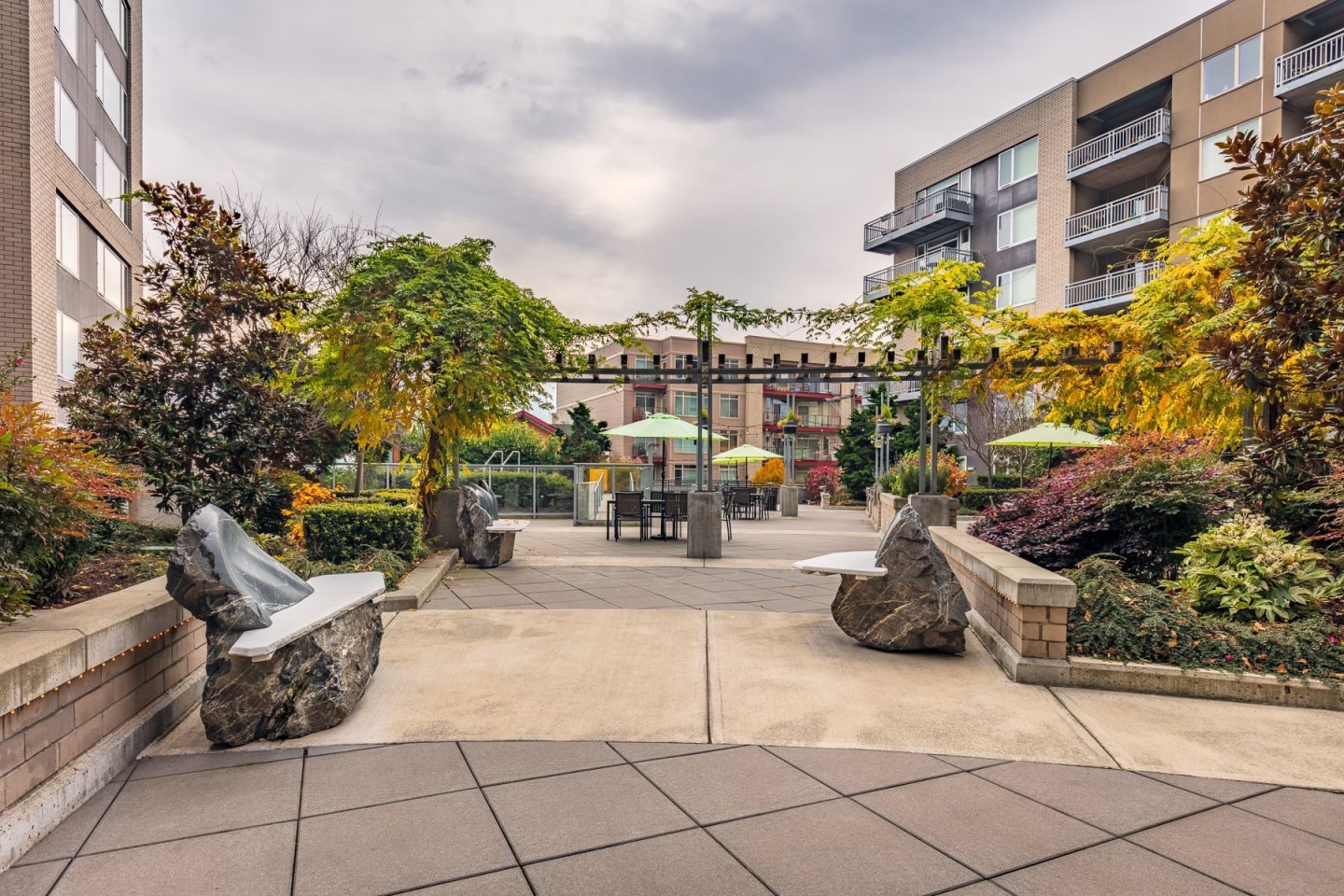 Ballard on the Park Image 15