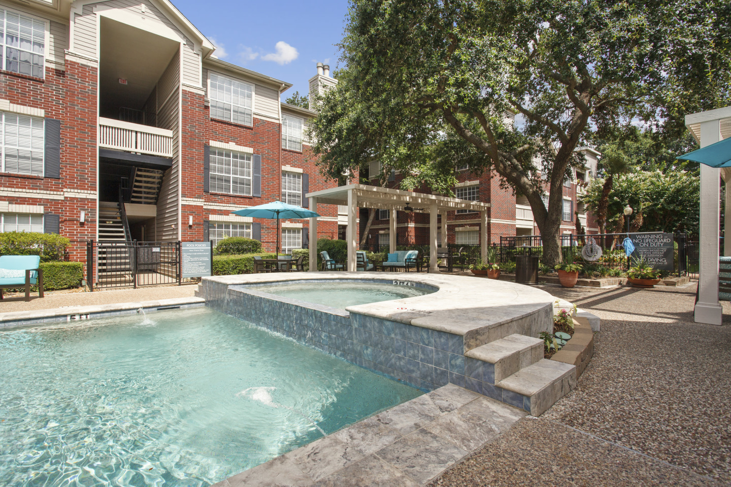 Gables Cityscape Image 10