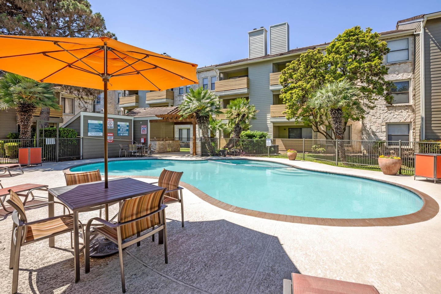 Turtle Creek Vista Apartments Image 2