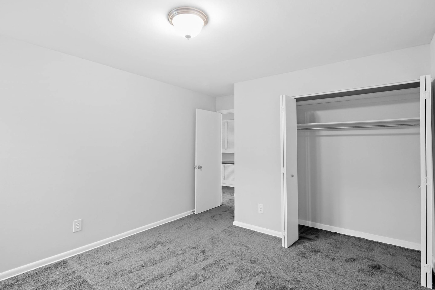Greenbriar Image 12