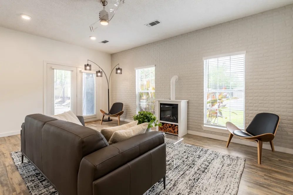 The Pointe at Westland Image 15