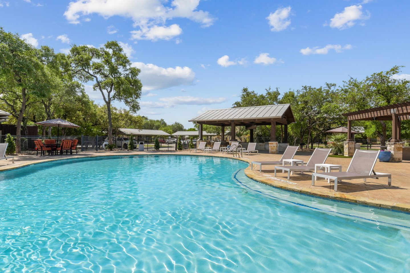 Platinum Shavano Oaks Image 11