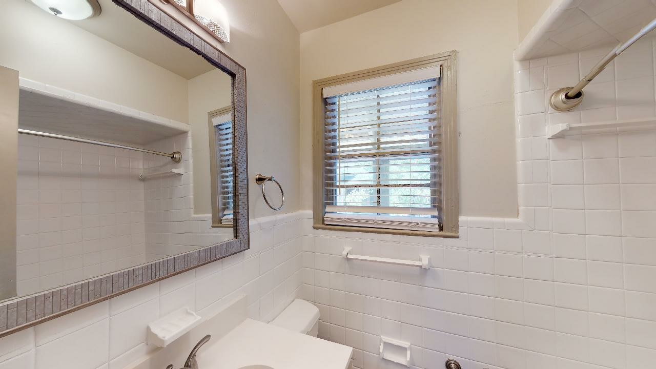 Westside Court Image 39