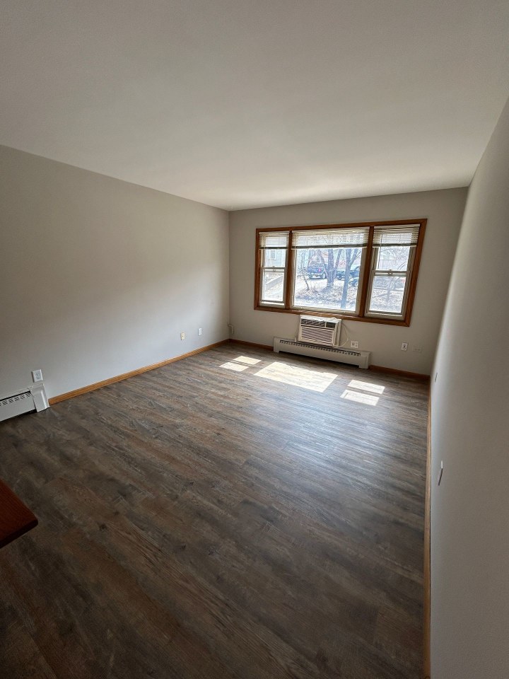 424 W 24th Street Image 6