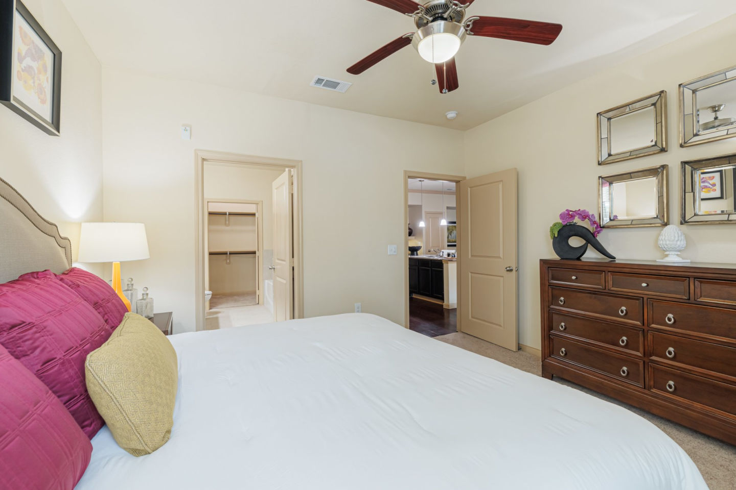 Dolce Living Rosenberg Image 51