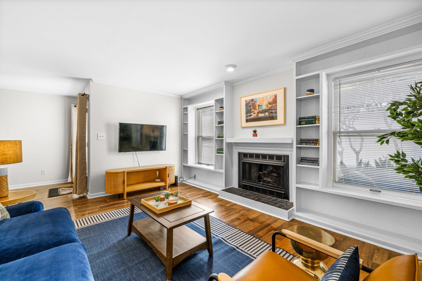 887 Juniper St Image 14