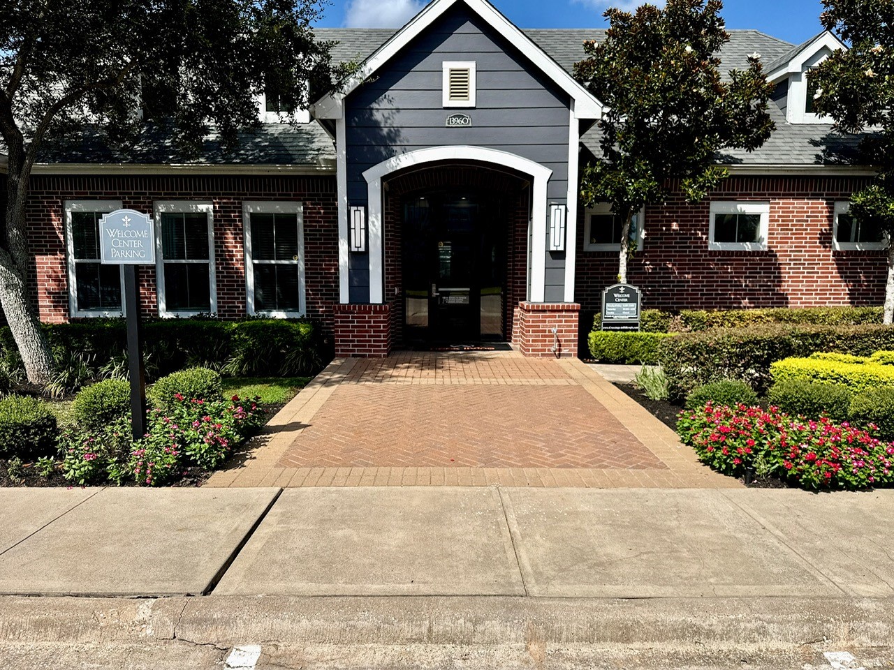 The Crossings at Hillcroft Image 14