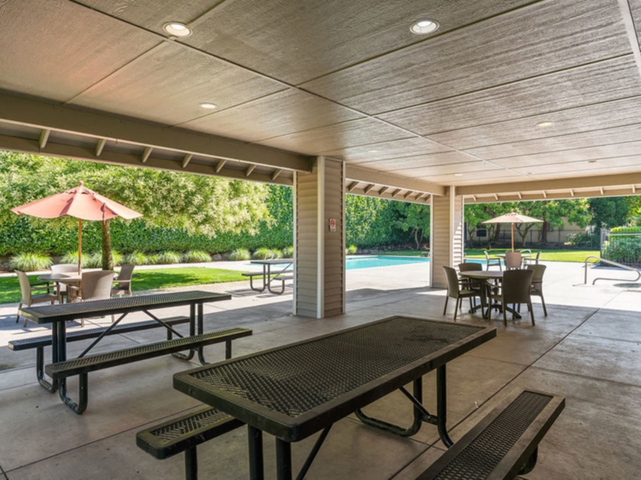 Sterling Heights Image 21