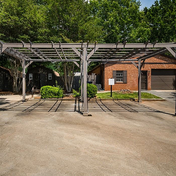 Gardens at Country Club Image 50
