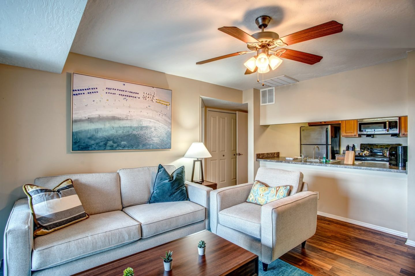 The Savannahs at James Landing Apartments Image 14