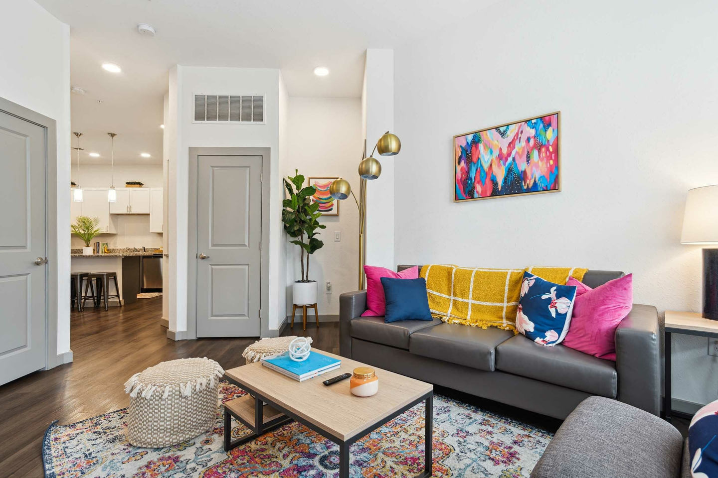 Student Housing-East Village Image 12