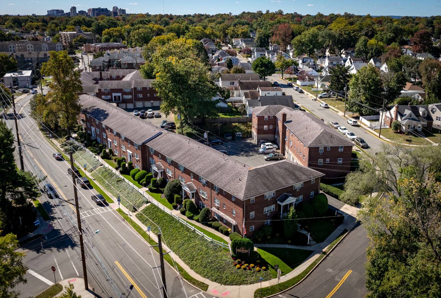 Oak Terrace Image 15