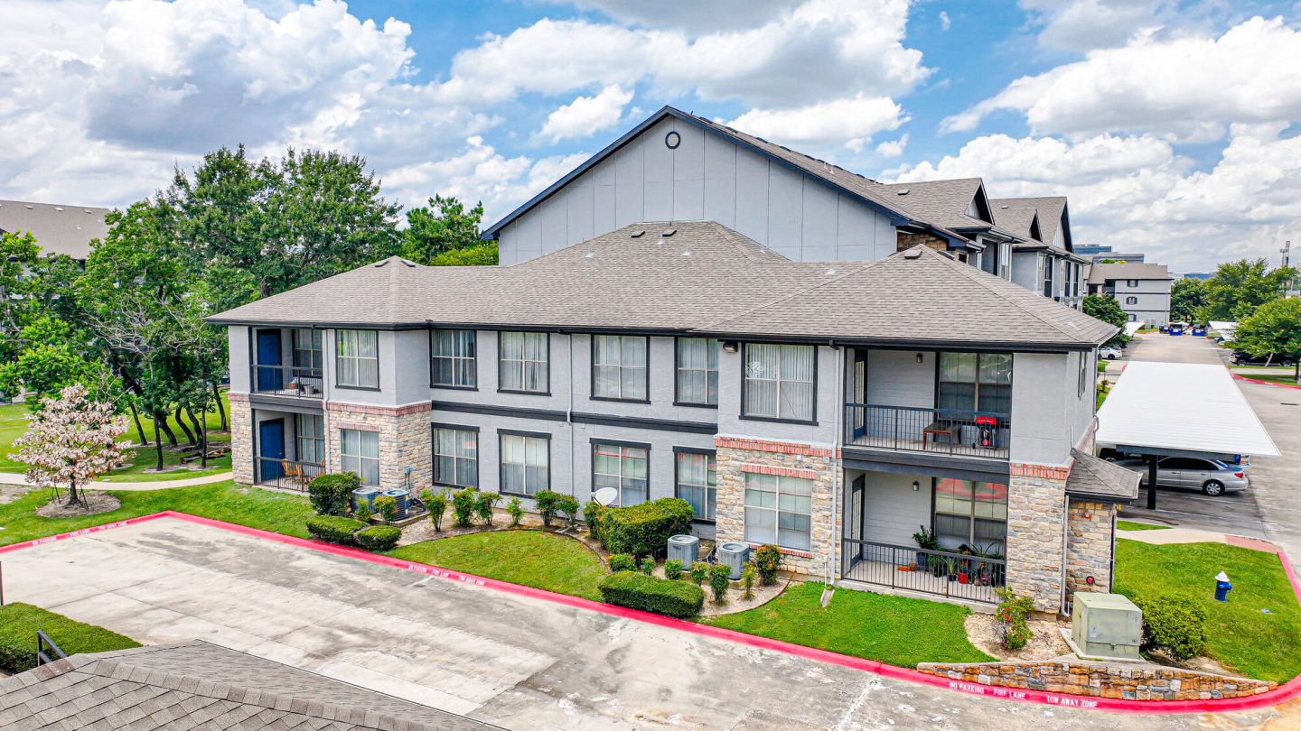 Life at Brighton Estates - Senior Housing Image 3