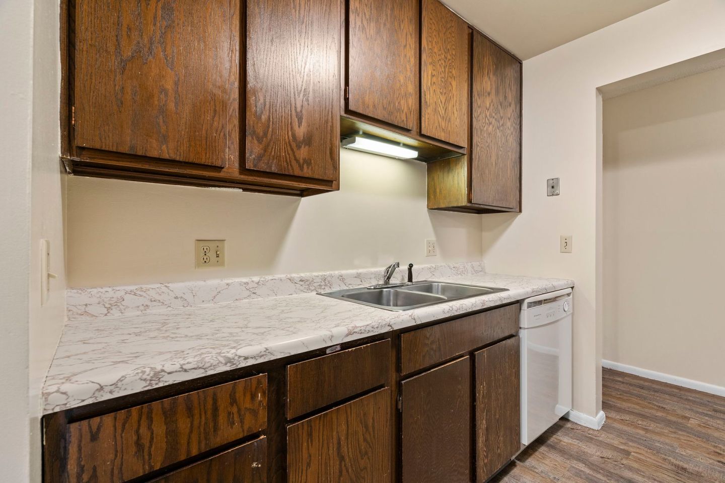 Cedarwood West Apartments Image 12
