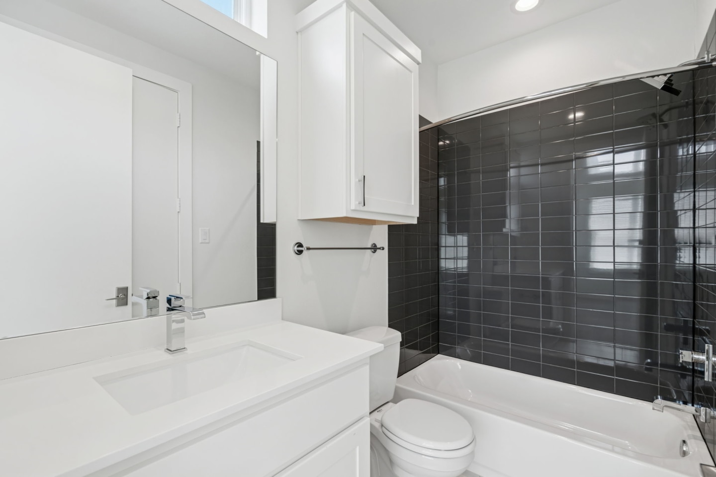 Elysian Heights Image 22