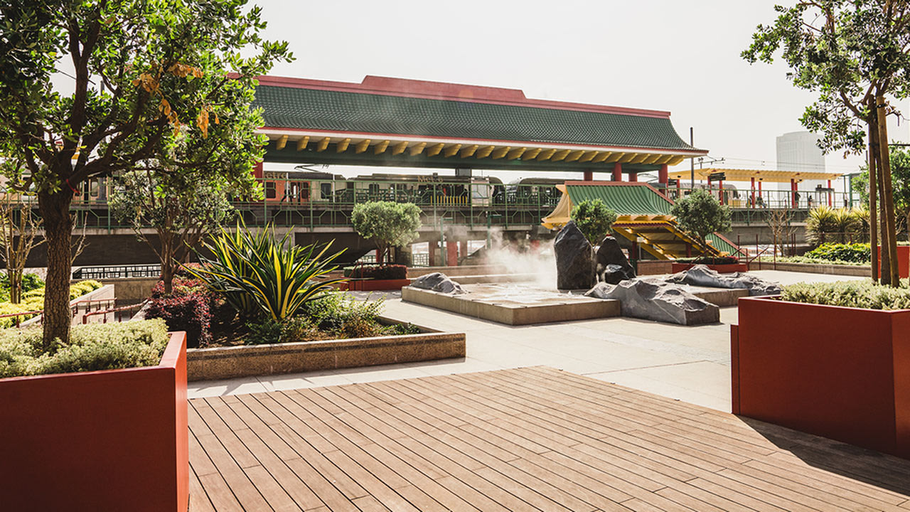 Blossom Plaza Image 14