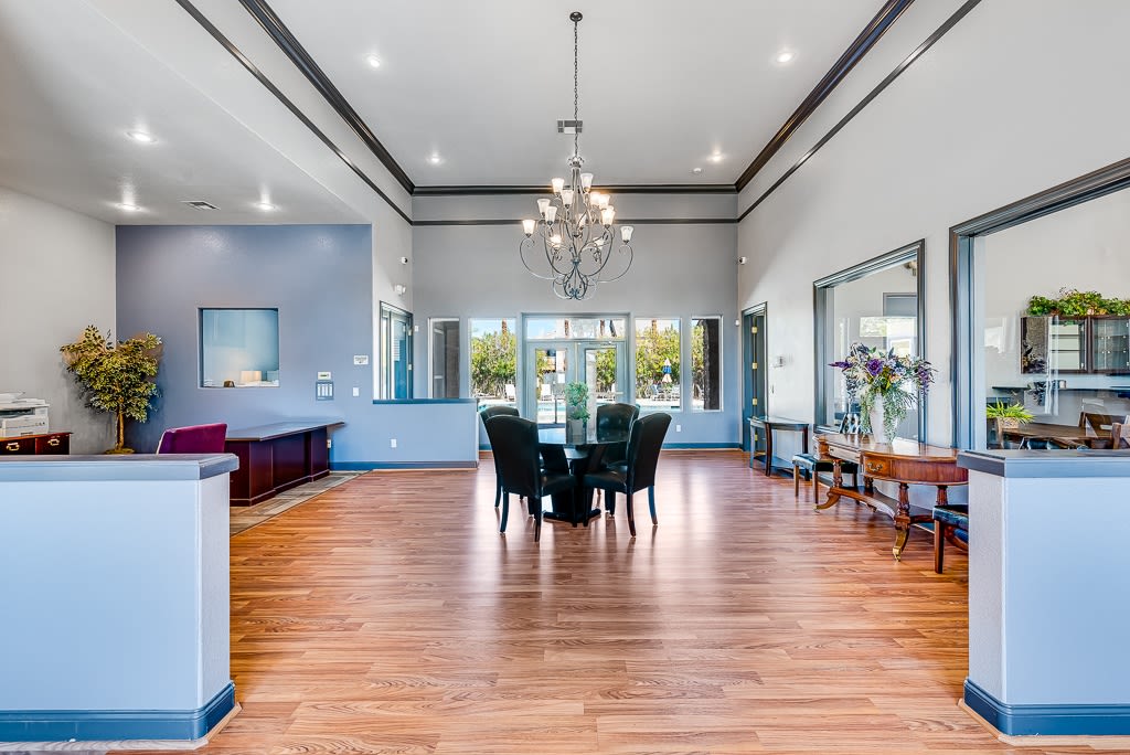 Pinehurst Condominiums Image 23