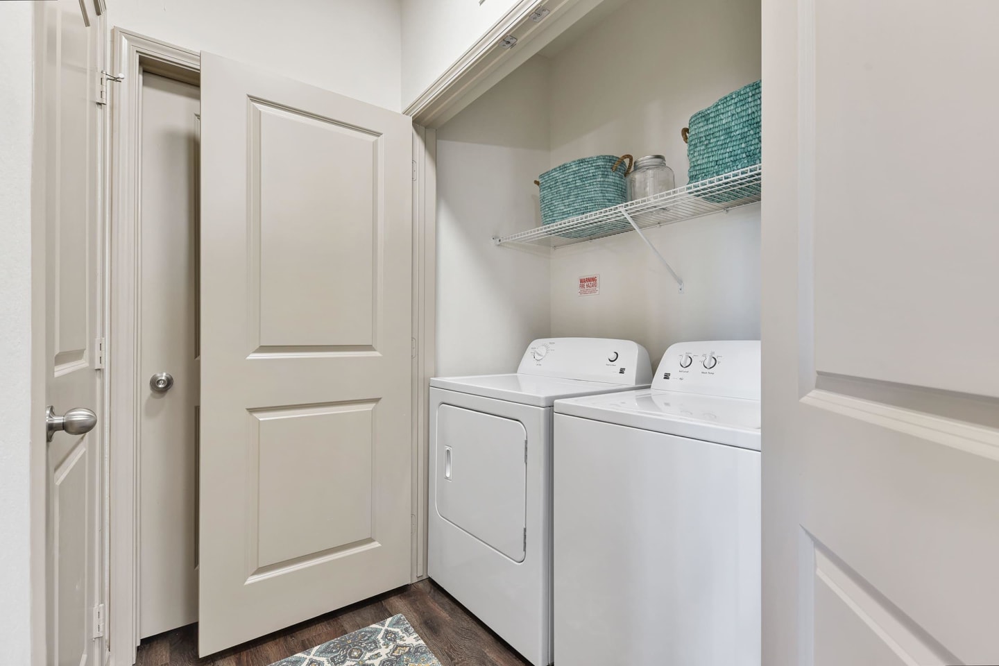 Gran Bay Apartment Homes Image 33