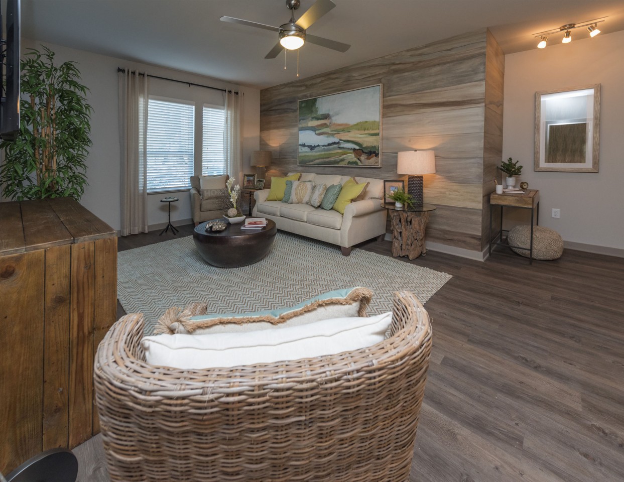 Mariner Grove Image 16