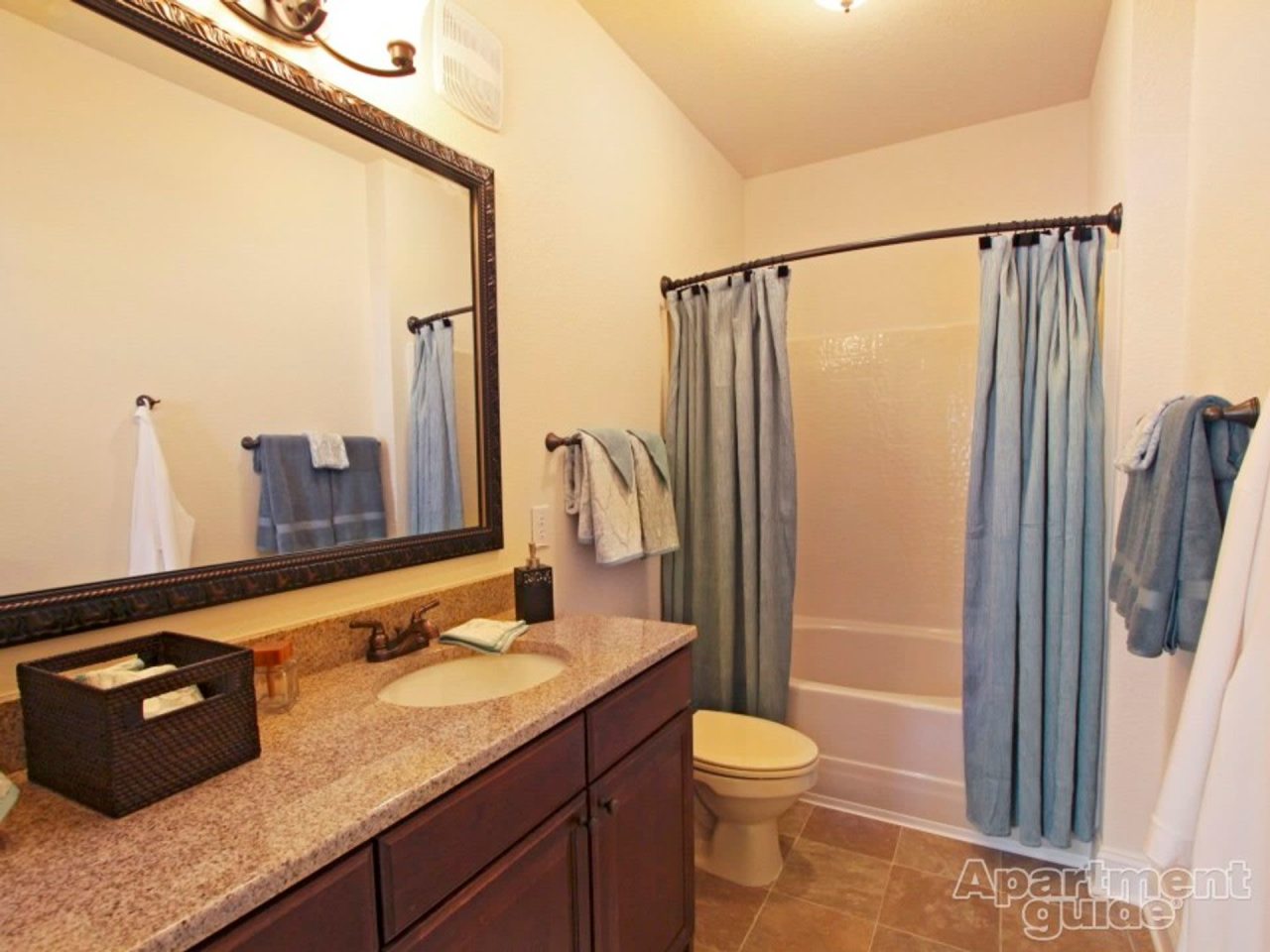 Briton Trace Apartments Image 7